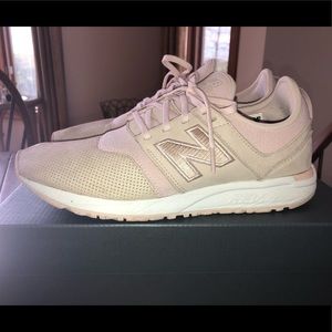 Women’s Pink 247 New Balance Sneaker!